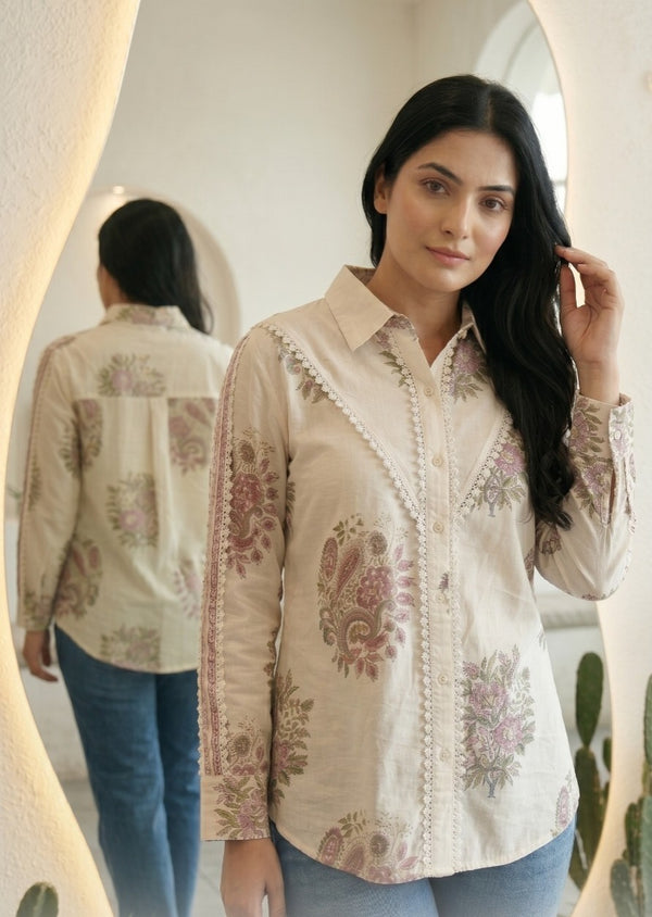 Woman wearing Floral print Shirt | Kunvarani