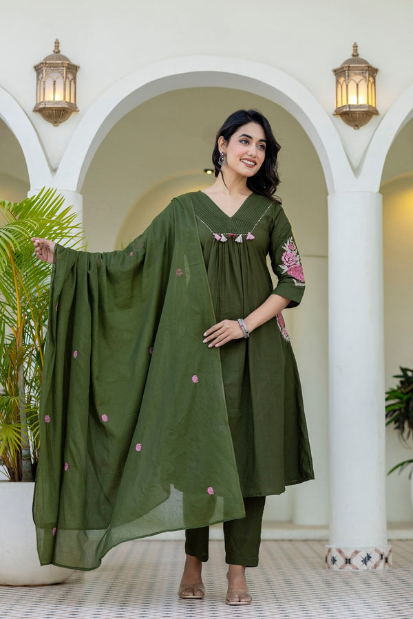 Green Embroidered Kurta Set with Dupatta