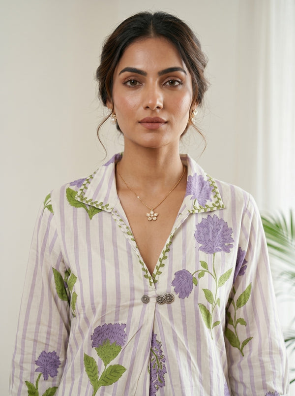 Woman wearing Color Neck coord Set | Kunvarani
