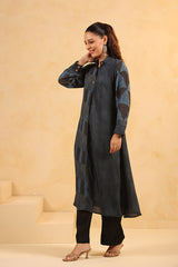 Woman wearing Long Coord Set | Kunvarani