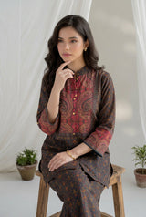 Front view of Multi-Colour Soft Muslin Buta Print IndoWestern Dress from Kunvarani