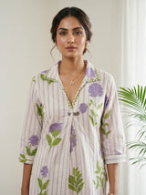 Woman wearing Color Neck coord Set | Kunvarani