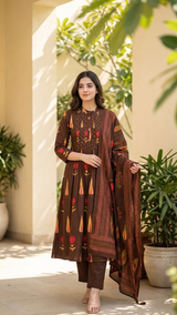 Woman wearing Brown Block Print Kurti Set with Dupatta | Kunvarani