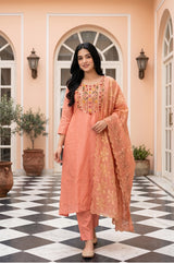 Woman wearing Pink Chanderi Thread Work Kurti Set with Dupatta | Kunvarani