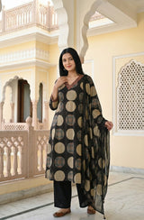 Cotton fabric detail - V Neck with Dupatta Kurti Set | Kunvarani