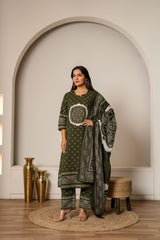 Bandhini Print kurti Set - drape and fit detail | Kunvarani